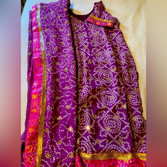 Purple and pink Indian Suit - Picture 1 of 2
